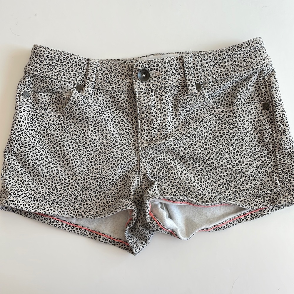 Roxy Girl Kids Jean Shorts, size 12 (kids large)